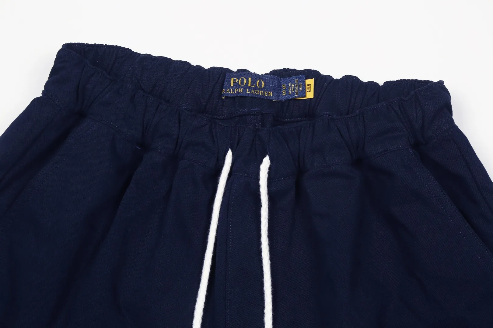 P146 White background picture [popular in summer] Style number: 25051# Color: black/navy blue/khaki/off-white/matte pink Size: S to 100% restoration of workmanship, fake placket design with front waves, double stitched lines covering the independent waistband, 0.6 thread pressure for the whole garment ✅ - RL/women's classic drawstring cotton shorts, super long and wide-leg style, the upper body does not stick to the legs, breathable and cool, drawstring elastic waist, easy to wear and match, all shirts and short-sleeved suits are good-looking. If you like the lazy style, you must buy the refreshing commuting OOTD, practical and full, a must-have item for the summer wardrobe, clean and refreshing